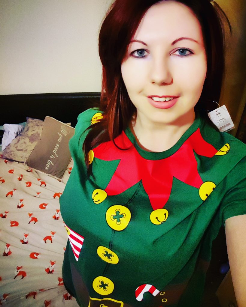 I have my elf outfit sorted so I'll be there, too.